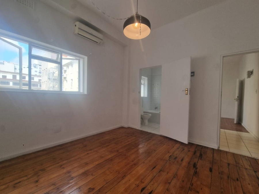 2 Bedroom Property for Sale in Cape Town City Centre Western Cape